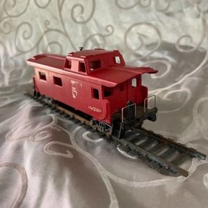 Red Sante Fe HO Scale Caboose